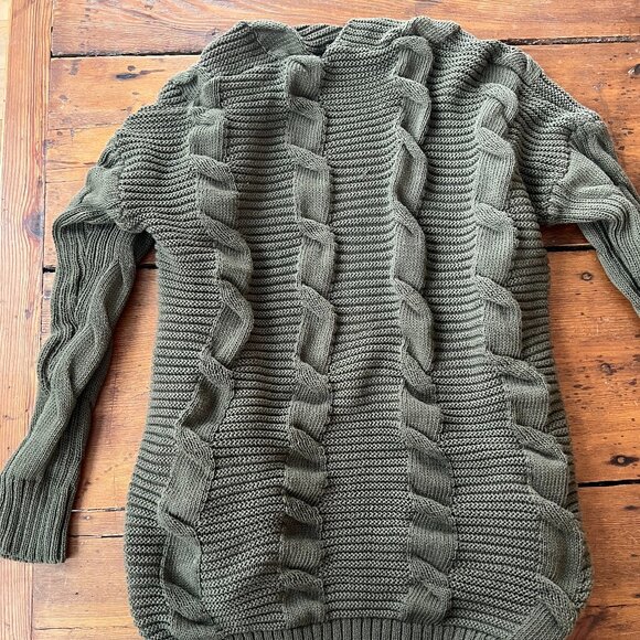 Green Knit Open Cardigan Tunic Length with Pockets - Picture 3 of 8